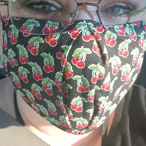 Handmade Sunflowers and Polka Dots Facemask - Picture 7 of 8